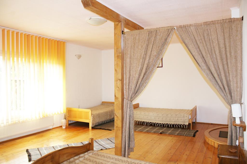 Casa Fortyogo Tîrgu Secuiesc Zimmer foto